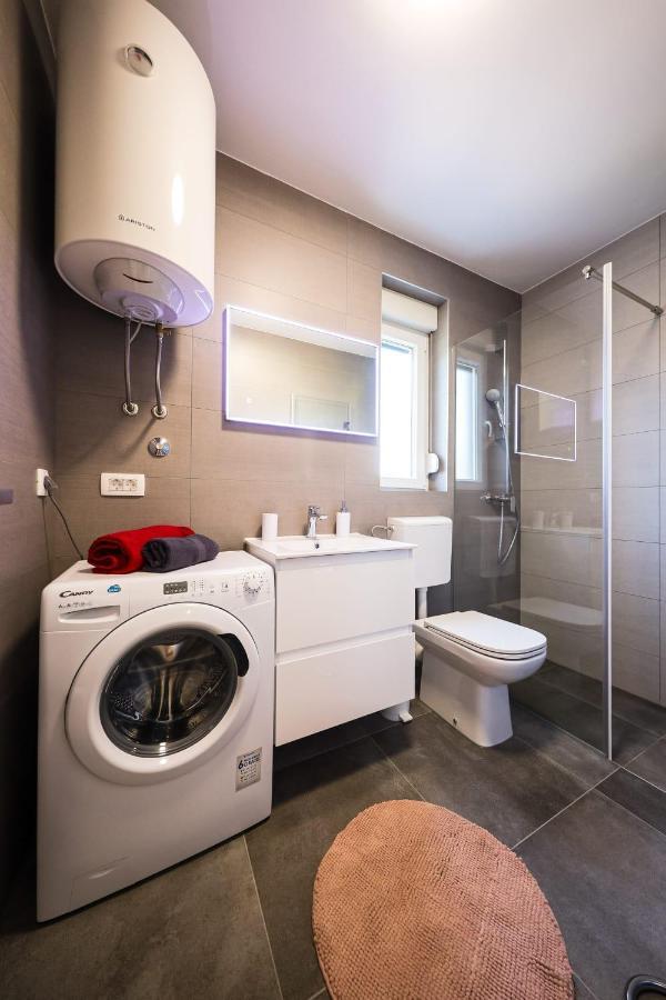 Ana Appartement Zadar Buitenkant foto